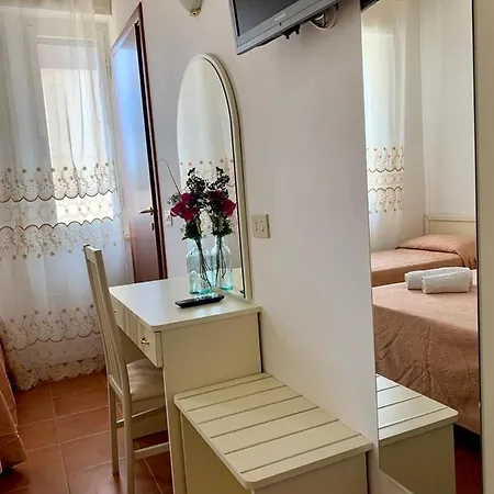 In Guest - New Cirene Quadruple 4 People 게스트하우스 *
